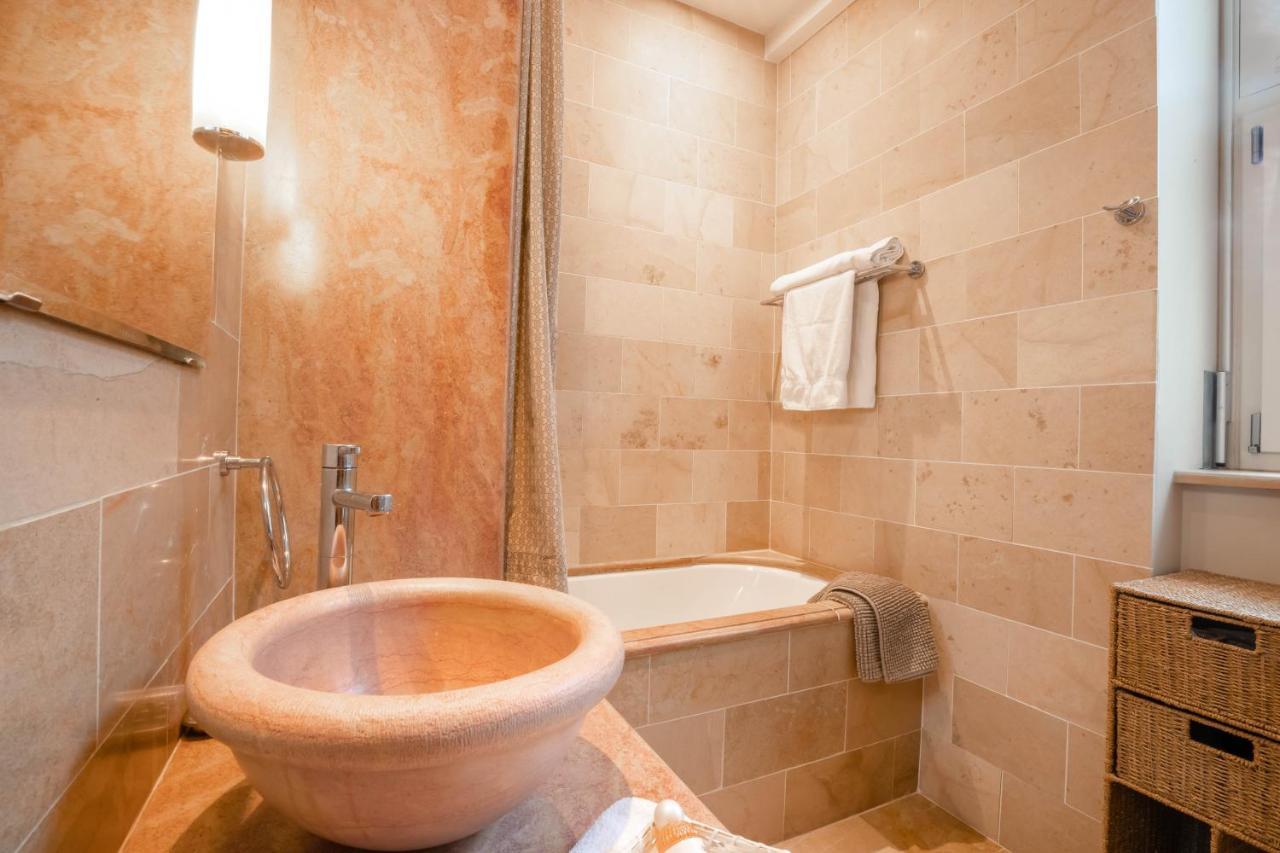 Octroi Saint-Jacques Bed & Breakfast Beaune  Bagian luar foto